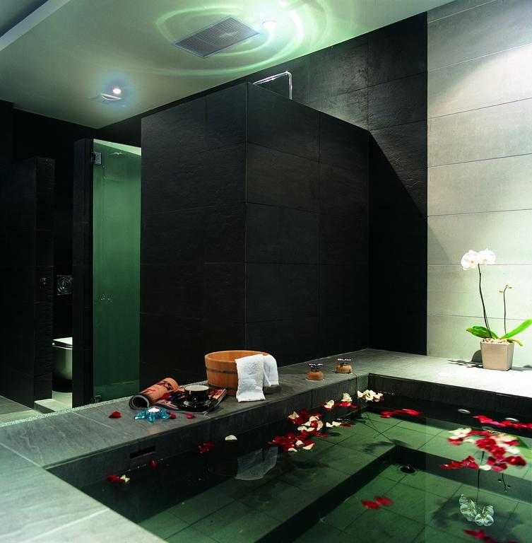 The Solas Hot Spring Resort Nantou Phòng bức ảnh